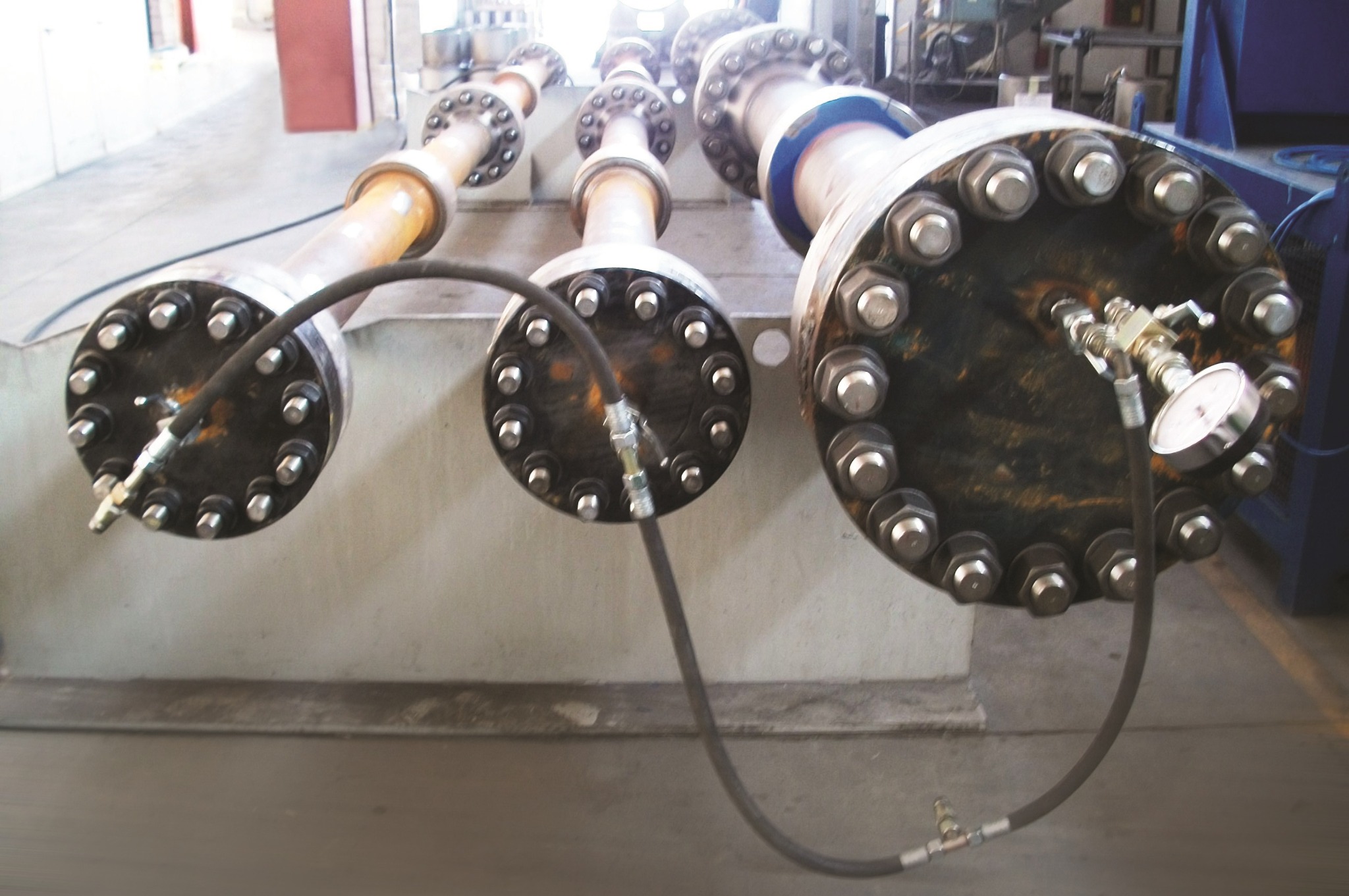 Hydro test flange